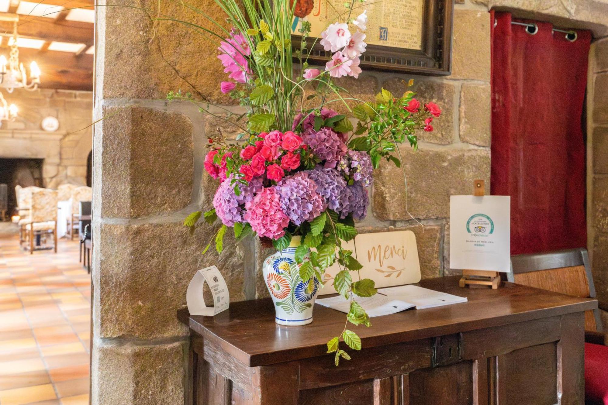 Manoir De Moellien, The Originals Relais 호텔 플로니버즈포르자이 외부 사진