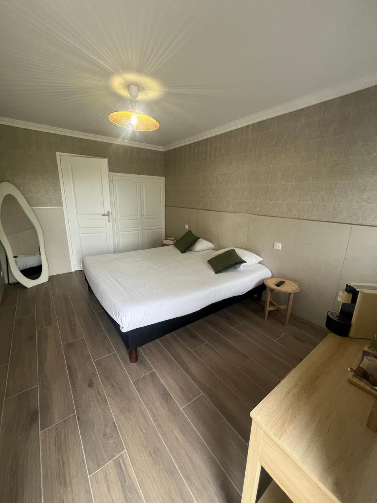 Manoir De Moellien, The Originals Relais 호텔 플로니버즈포르자이 외부 사진